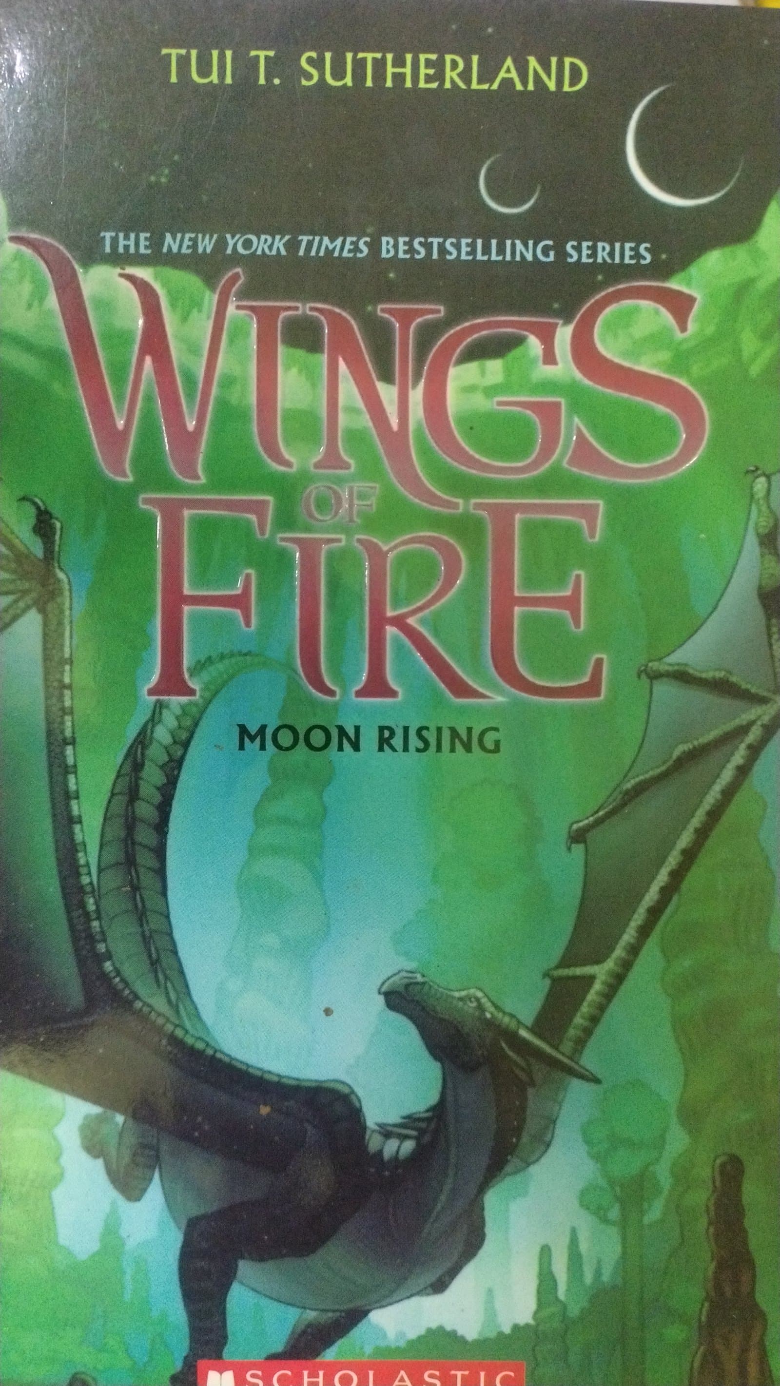 Cover of (wings of fire 4 book set) MOON RISING, THE DARK SECRET, THE DANGER GIFT, WINTER TURING