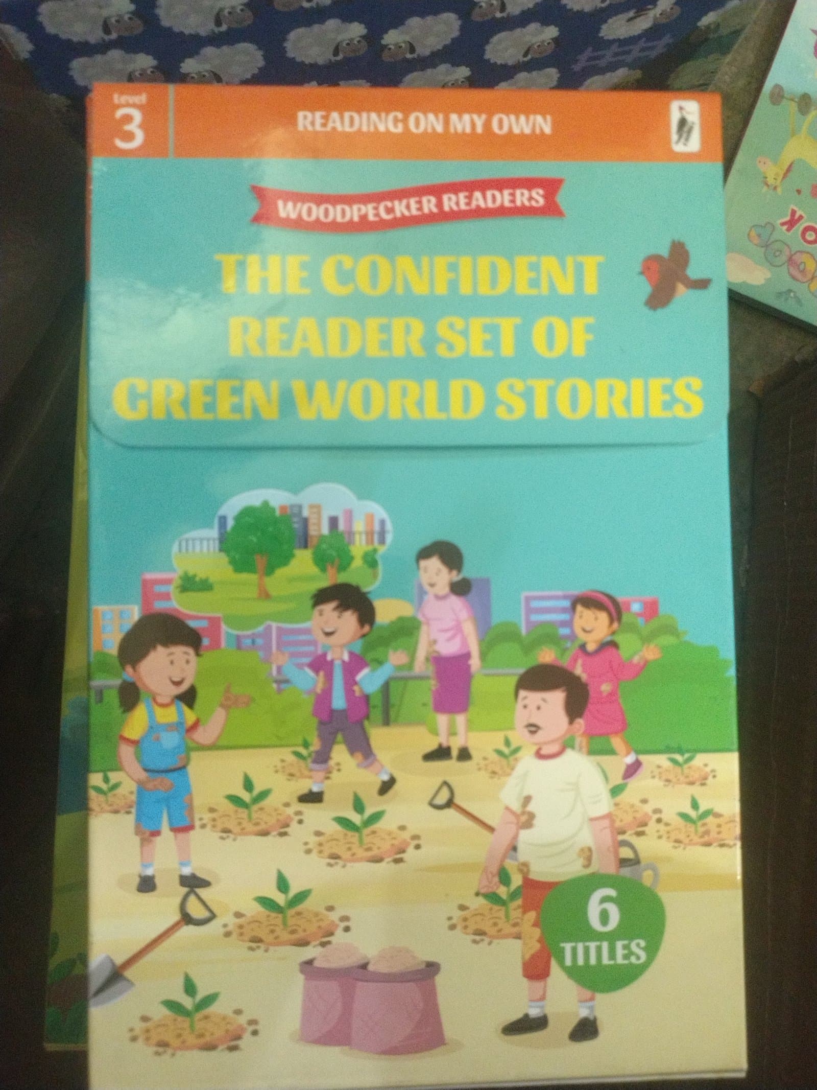 Cover of THE CONFIDENT READER SET OF GREEN WORLD STORES ( SET OF 6 BOOK 📚 )