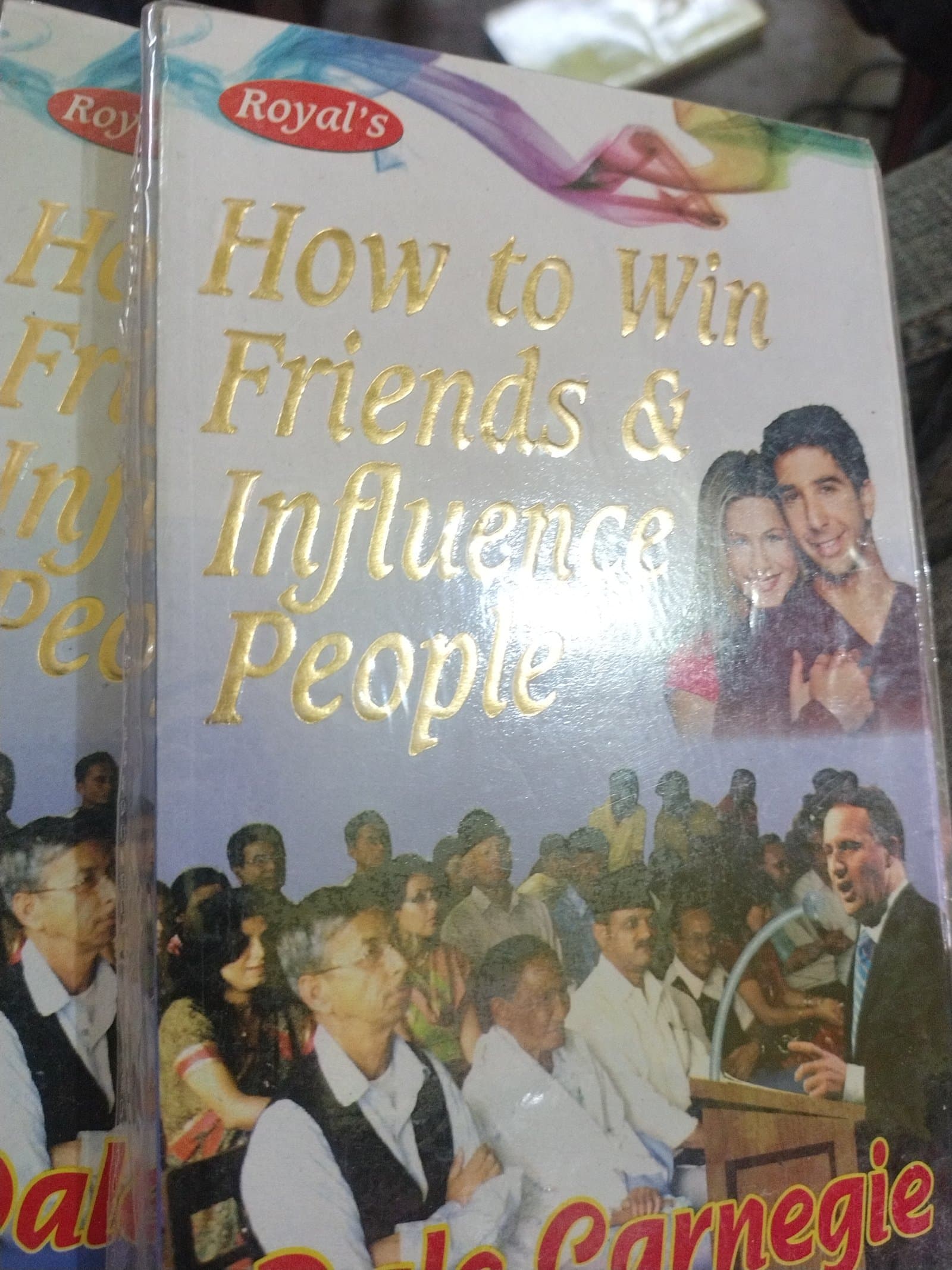 Cover of HOW TO WIN FRIENDS & INFLUENCE PEOPLE